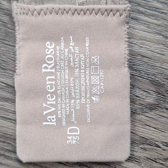 Strapless Beige Lace Bra - Picture 12 of 12